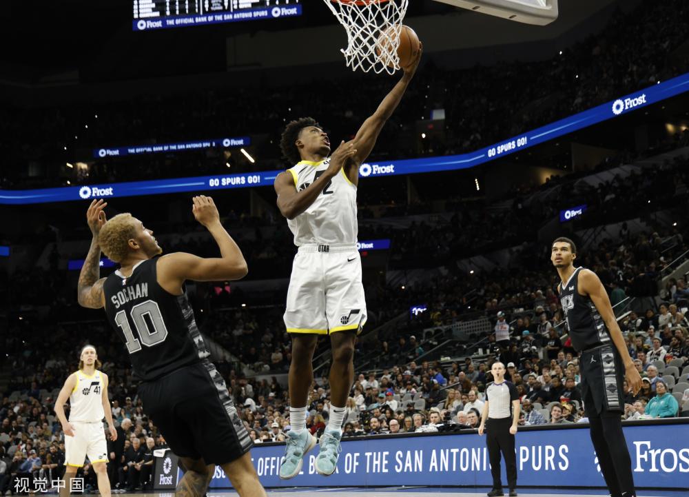 他们通过社 他们通过社